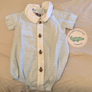 Never worn - Thanksgiving onesie